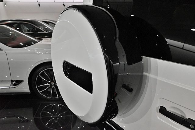 メルセデスベンツ　G400d　マヌファクトゥーアエディション　ダイヤモンドホワイトツートン イメージ11
