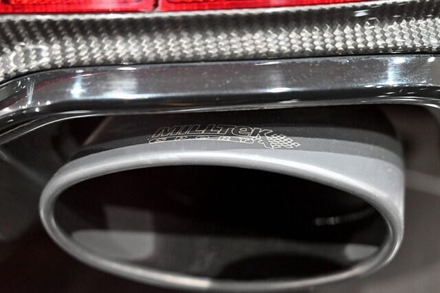 アウディ　RS4アバント　ミサノレッド　 イメージ5