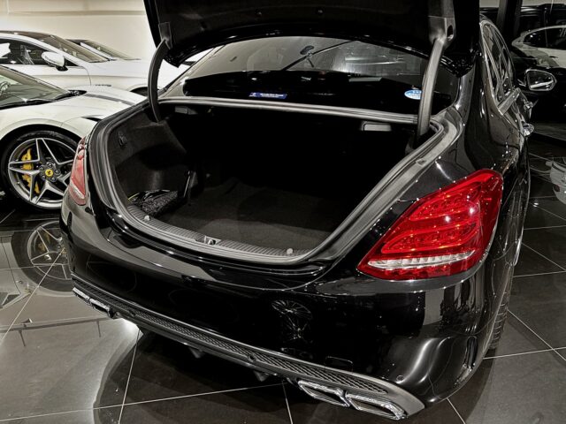 メルセデスAMG　C63　黒　黒革　H27 イメージ19