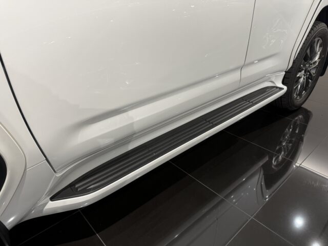 トヨタ ランドクルーザー300 ZX プレシャスパールホワイト R5 USS東京 イメージ14