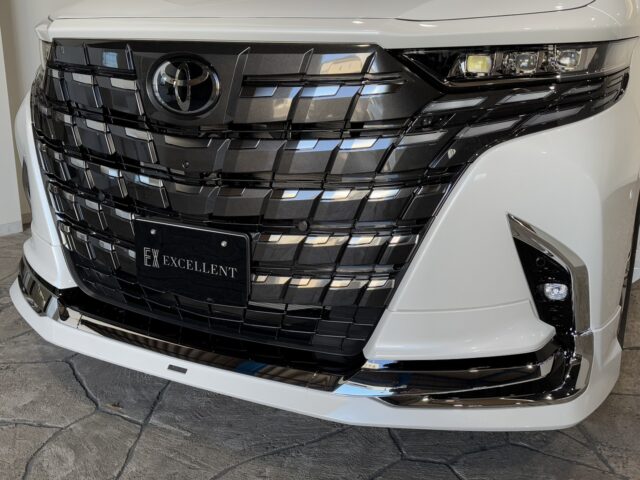トヨタ アルファードZ 白 新車 イメージ9