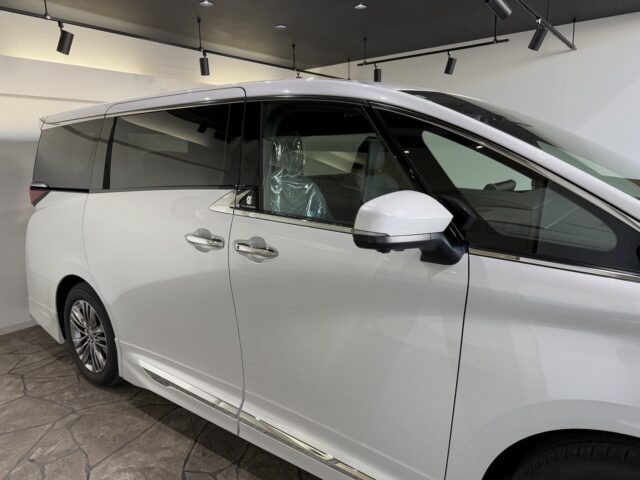 トヨタ アルファードZ 白 新車 イメージ27