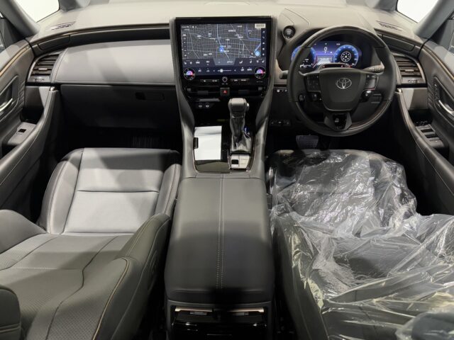 トヨタ アルファードZ 白 新車 イメージ5