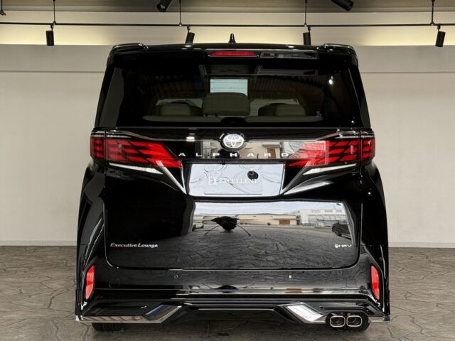 トヨタ アルファード ブラック 新車 イメージ36