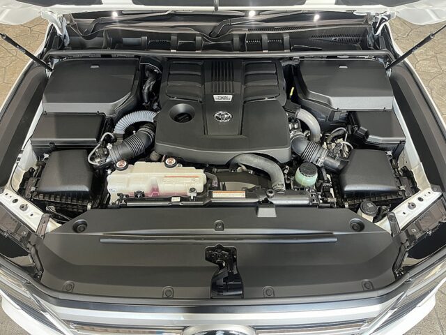 トヨタ ランドクルーザー300 ZX イメージ23