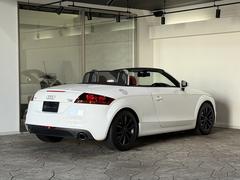 アウディ TT ロードスター 2.0TFSI クワトロ イメージ5