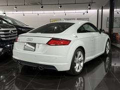 アウディ TT クーペ 40TFSI イメージ3