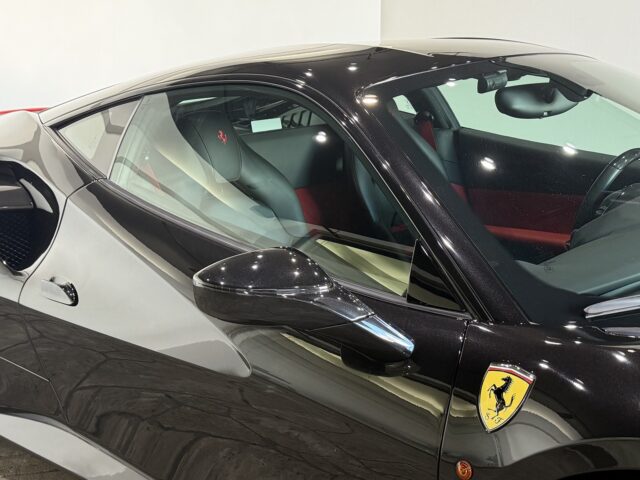フェラーリ 488GTB ネロデイトナ イメージ29
