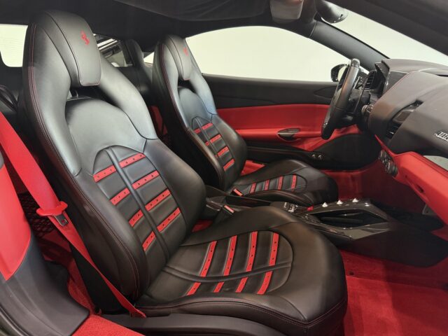 フェラーリ 488GTB ネロデイトナ イメージ6