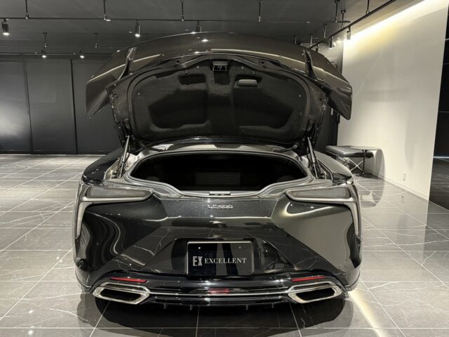 レクサスLC　LC500Sパッケージ　黒 イメージ21