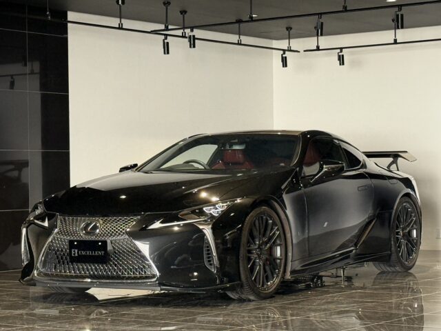 レクサスLC　LC500Sパッケージ　黒 イメージ1