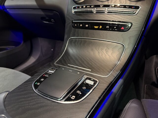 メルセデス　GLC200d　AMGライン イメージ11