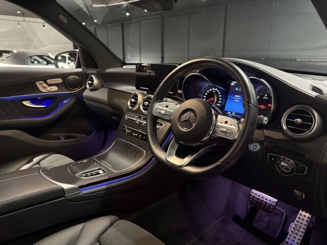 メルセデス　GLC200d　AMGライン イメージ10