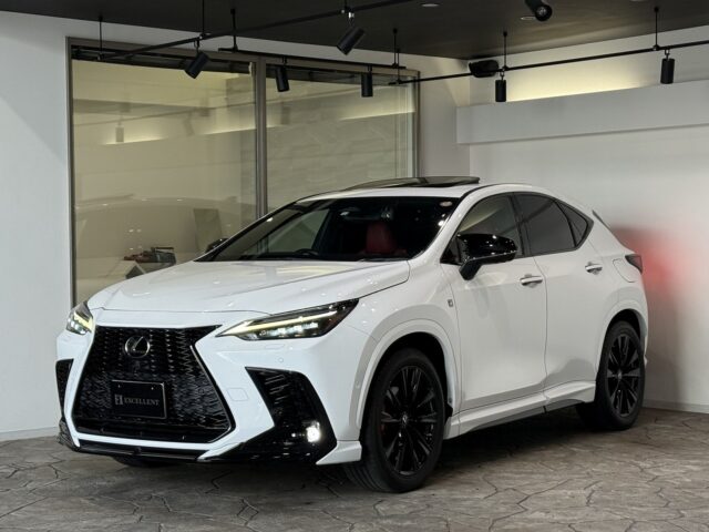 レクサスNX350h Fスポーツ ホワイトノーヴァガラスフレーク R4 イメージ39