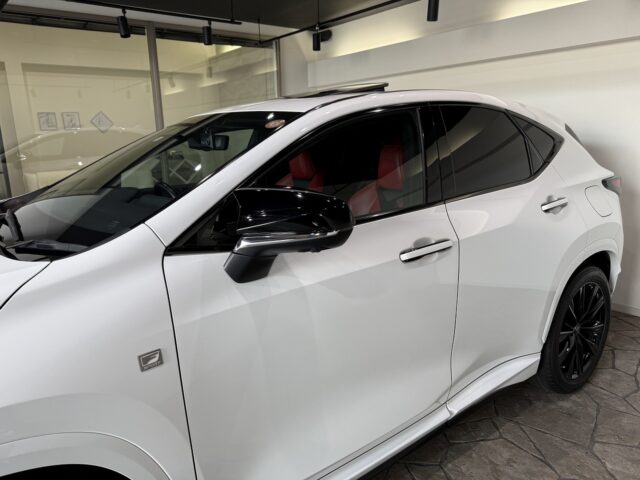 レクサスNX350h Fスポーツ ホワイトノーヴァガラスフレーク R4 イメージ29