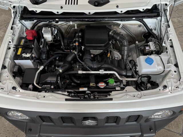 ジムニー　新車　白　R7 イメージ28