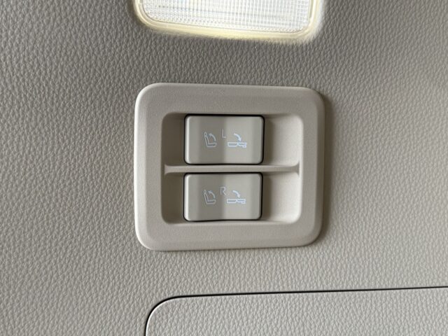 トヨタ　ランドクルーザーZX　モデリスタエアロ　ブラック イメージ20