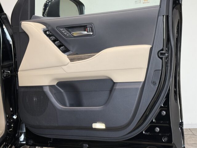 トヨタ　ランドクルーザーZX　モデリスタエアロ　ブラック イメージ28