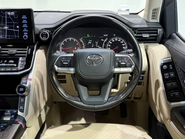 トヨタ　ランドクルーザーZX　モデリスタエアロ　ブラック イメージ8