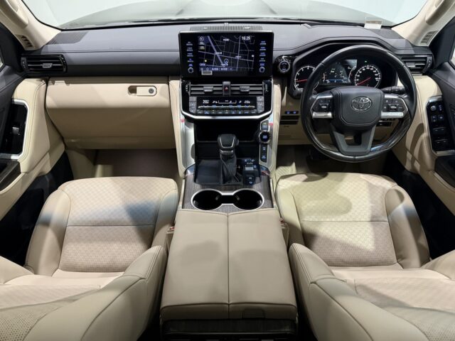 トヨタ　ランドクルーザーZX　モデリスタエアロ　ブラック イメージ5