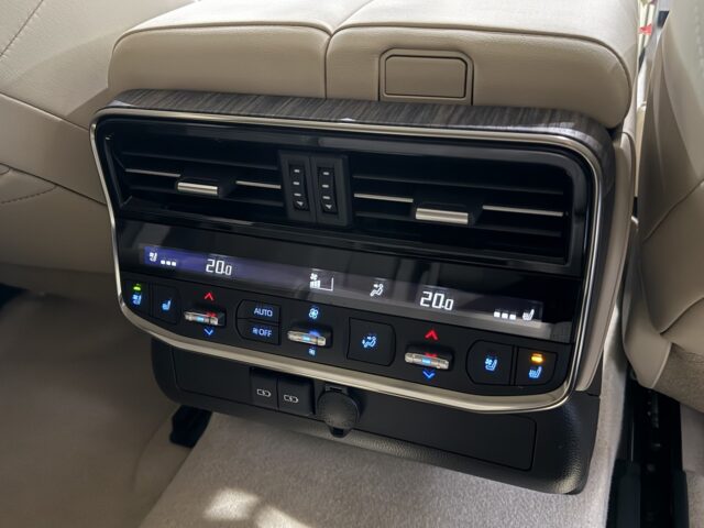 トヨタ　ランドクルーザーZX　モデリスタエアロ　ブラック イメージ30