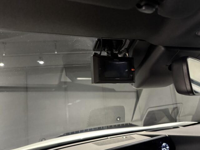 レクサス　UX250h　Fスポーツ　TRDカスタム イメージ15