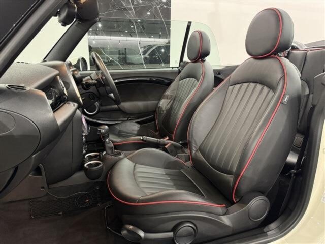 MINI ミニコンバーチブル ジョン・クーパー・ワークス ペッパーホワイト イメージ11