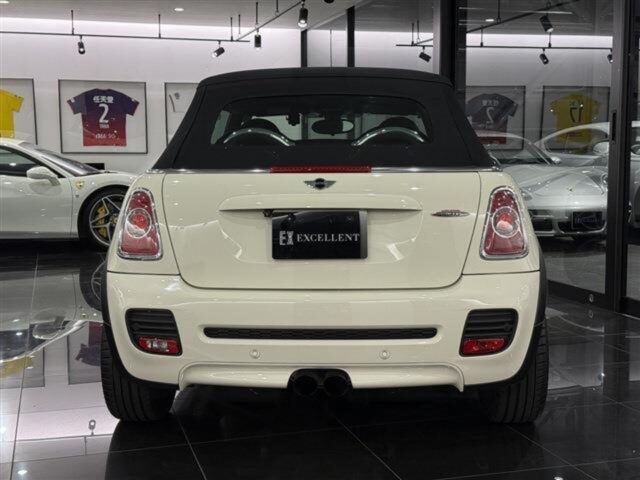 MINI ミニコンバーチブル ジョン・クーパー・ワークス ペッパーホワイト イメージ15