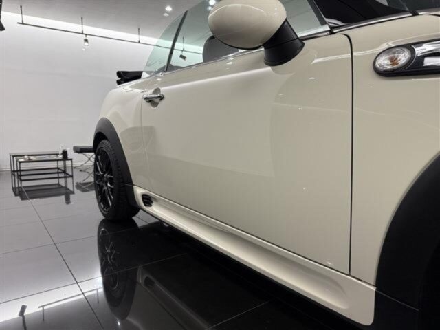 MINI ミニコンバーチブル ジョン・クーパー・ワークス ペッパーホワイト イメージ18