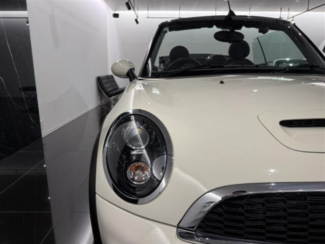 MINI ミニコンバーチブル ジョン・クーパー・ワークス ペッパーホワイト イメージ42