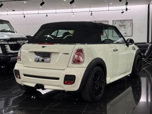 MINI ミニコンバーチブル ジョン・クーパー・ワークス ペッパーホワイト イメージ6