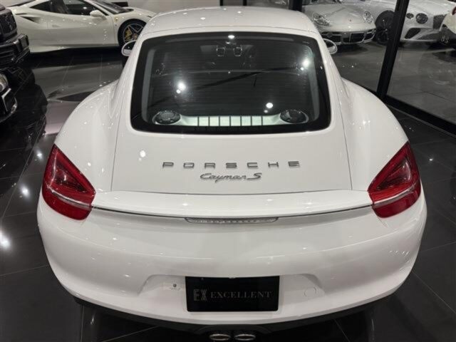 ポルシェ　ケイマンS　白 イメージ15