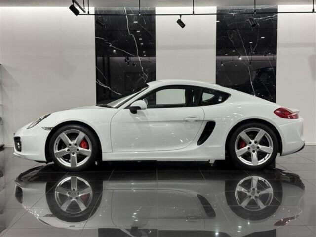 ポルシェ　ケイマンS　白 イメージ2