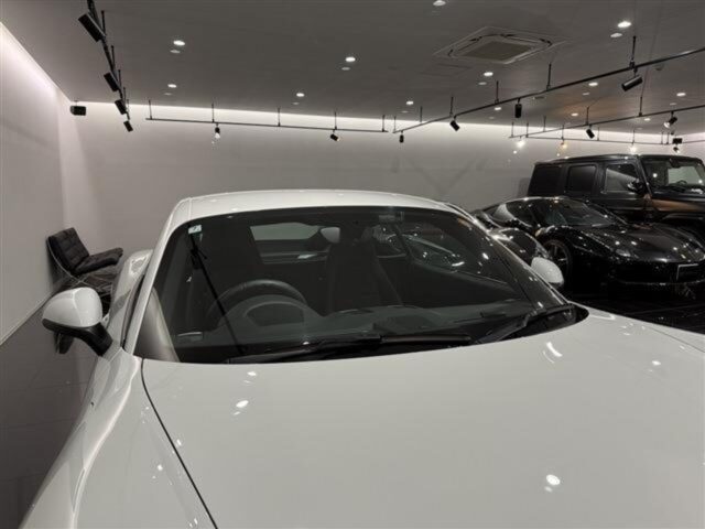 ポルシェ　ケイマンS　白 イメージ22