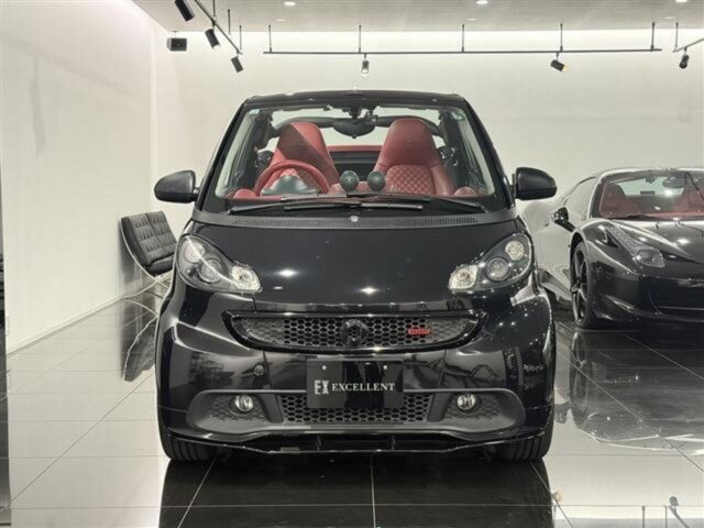 スマート フォーツーカブリオ　ブラバス エクスクルーシブ エディション テーラーメイド　ブラック イメージ12