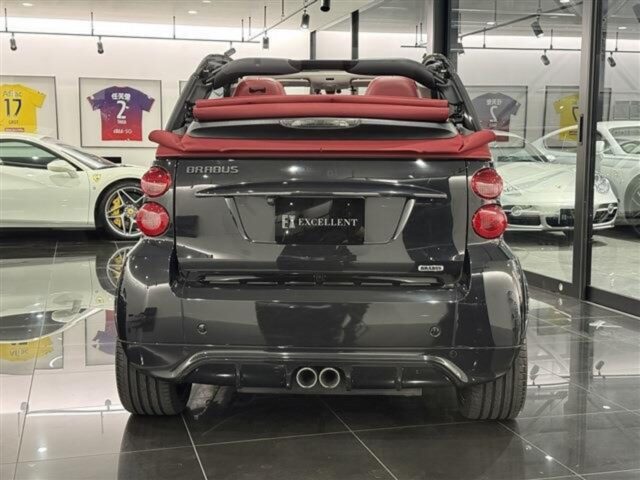 スマート フォーツーカブリオ　ブラバス エクスクルーシブ エディション テーラーメイド　ブラック イメージ13