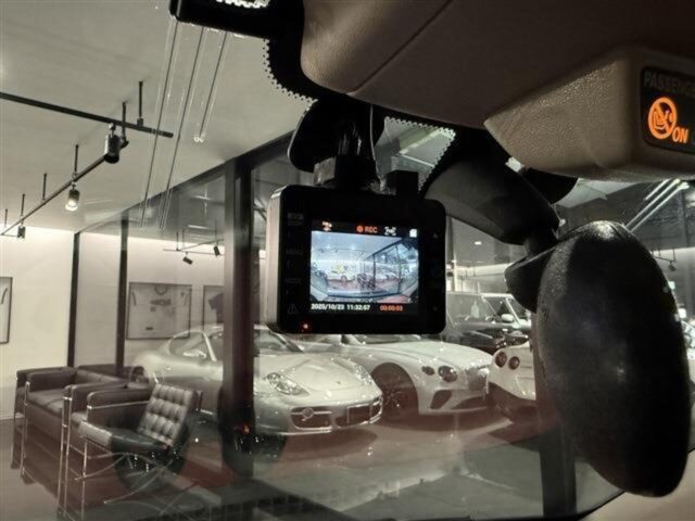 スマート フォーツーカブリオ　ブラバス エクスクルーシブ エディション テーラーメイド　ブラック イメージ32