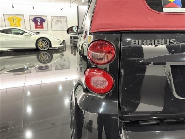 スマート フォーツーカブリオ　ブラバス エクスクルーシブ エディション テーラーメイド　ブラック イメージ40