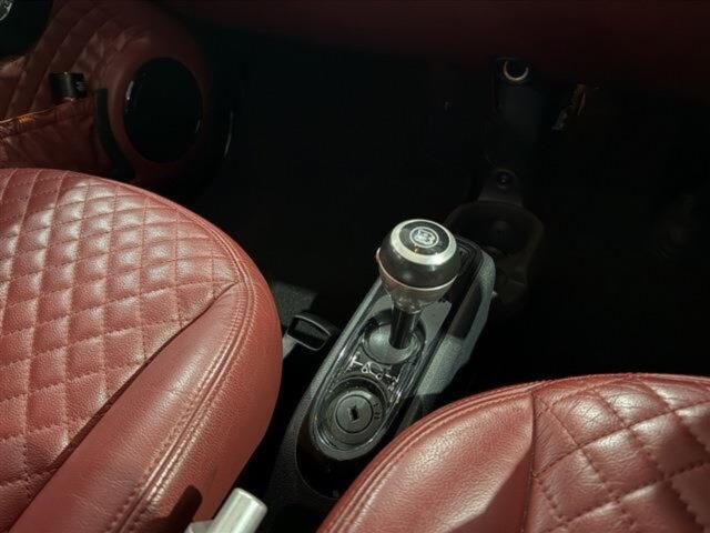 スマート フォーツーカブリオ　ブラバス エクスクルーシブ エディション テーラーメイド　ブラック イメージ9