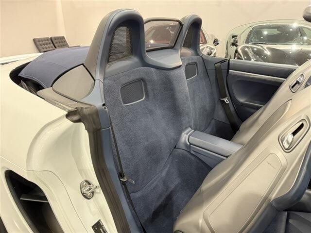 ポルシェ　ボクスター　S　白 イメージ19