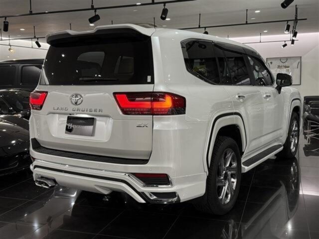 トヨタ ランドクルーザー300　3.5 ZX  モデリスタエアロ プレシャスホワイトパール イメージ45