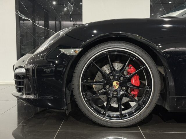 ポルシェ　ボクスターS　黒幌　黒 イメージ5