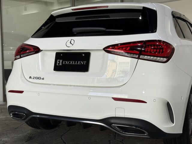 メルセデスベンツA200ｄ　AMGライン　ポーラホワイト イメージ18