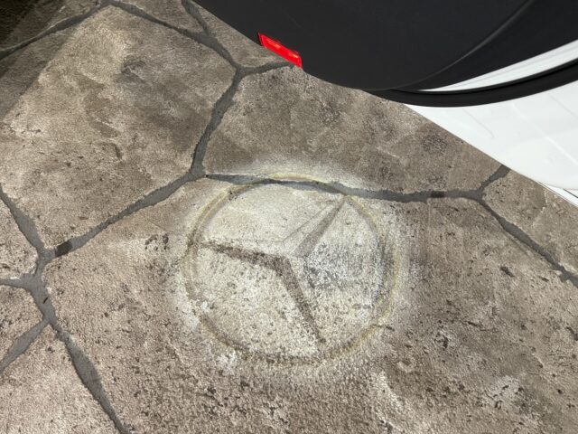 メルセデスベンツA200ｄ　AMGライン　ポーラホワイト イメージ30