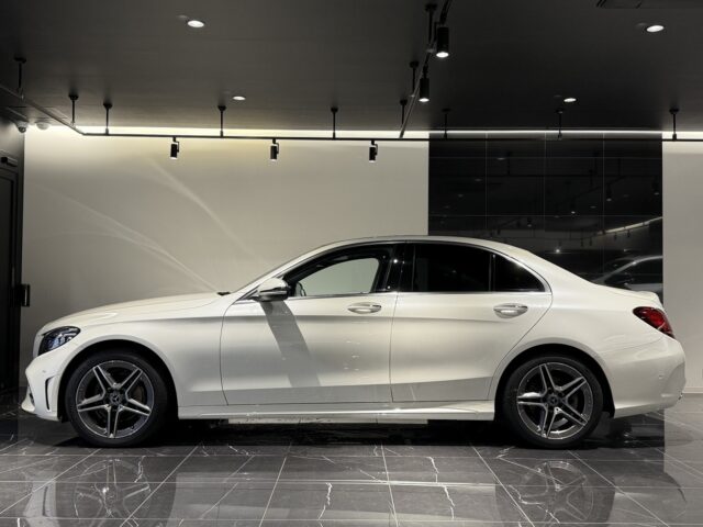 ベンツ　C200　パノラマサンルーフ　赤革 イメージ2