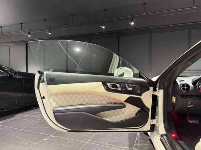 ベンツ　SL350　左ハンドル イメージ14