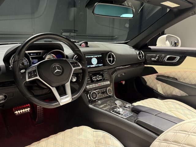 ベンツ　SL350　左ハンドル イメージ13
