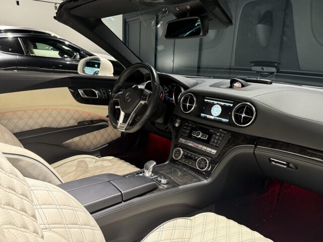 ベンツ　SL350　左ハンドル イメージ16