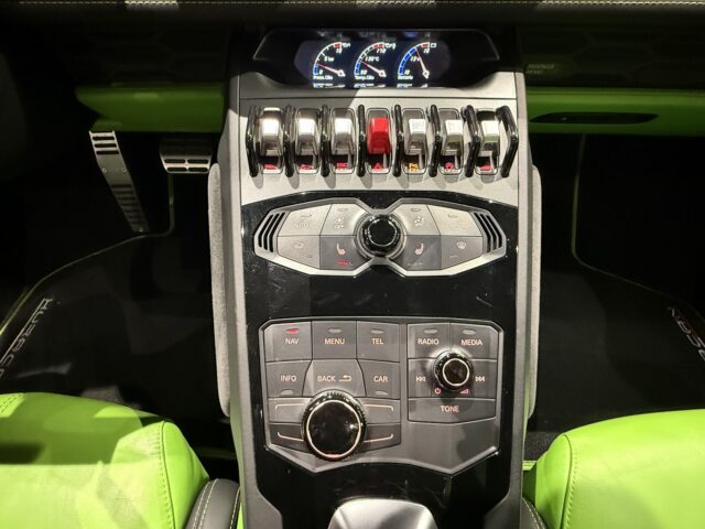 ランボルギーニ ウラカン 緑 イメージ28