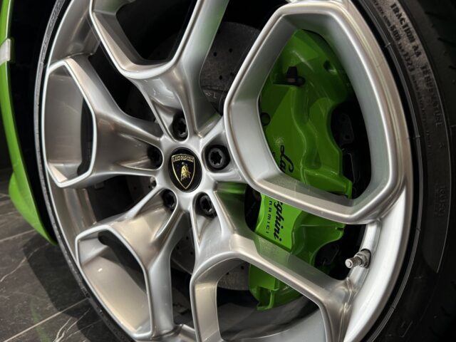 ランボルギーニ ウラカン 緑 イメージ38